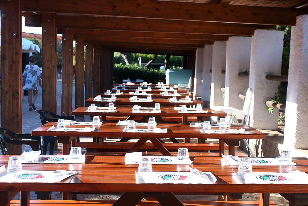 Touring Club Italiano - La Maddalena Hotel La Maddalena  Buitenkant foto