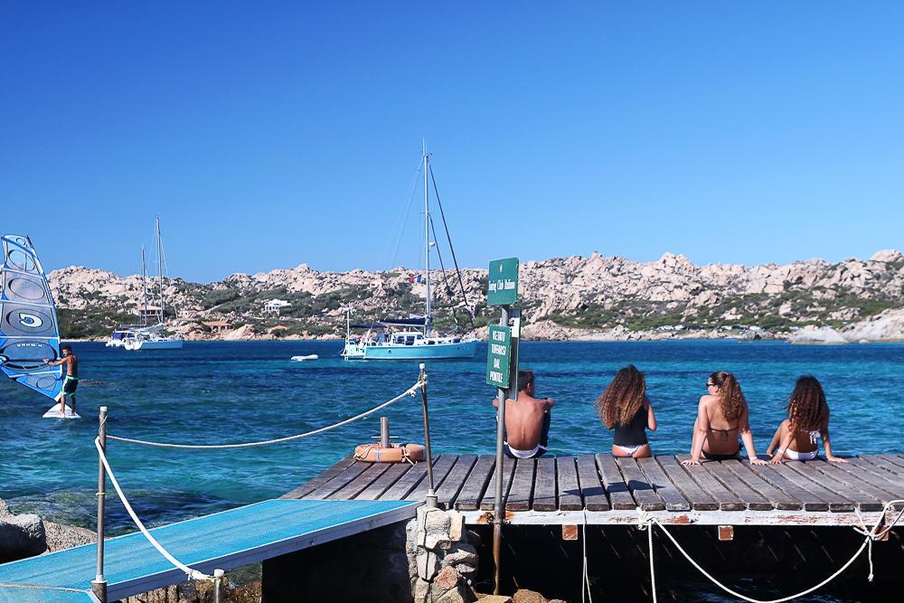 Touring Club Italiano - La Maddalena Hotel La Maddalena  Buitenkant foto